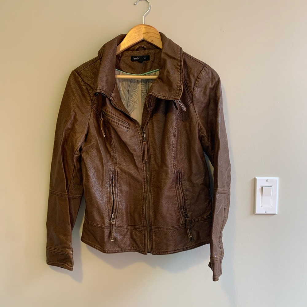 Extra 50% off! Le Chateu Leather Jacket